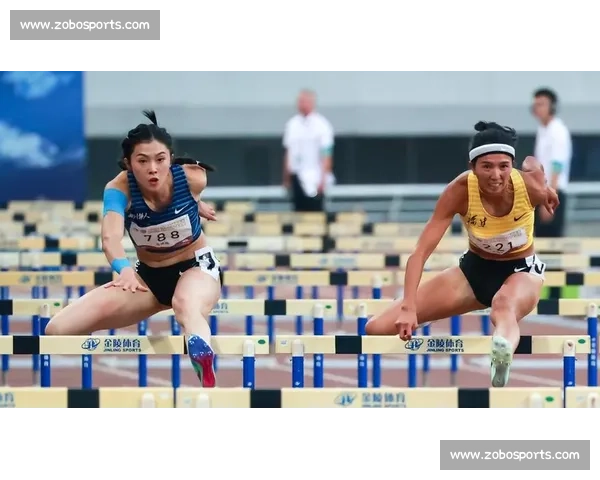林雨薇带伤冲线！双膝红肿仍坚持：腿不断，战不止